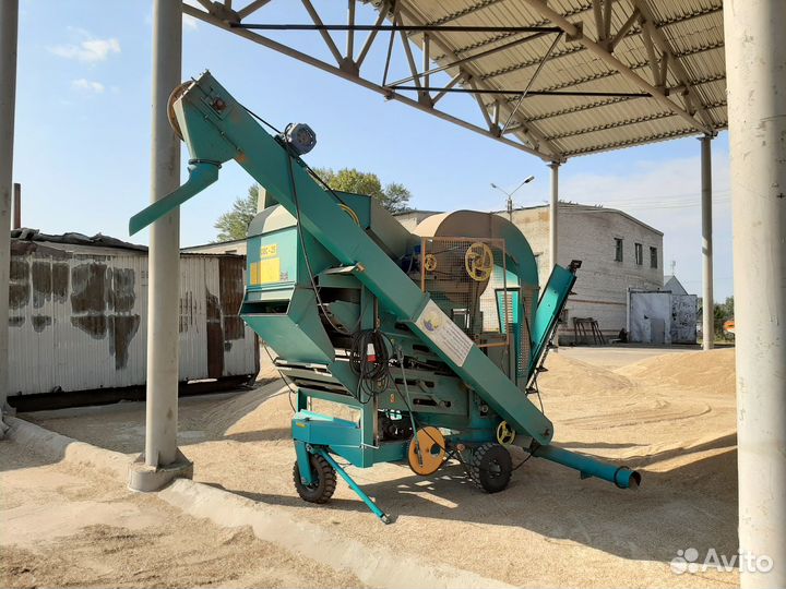 Очиститель вороха самопередвижной, овс - 25