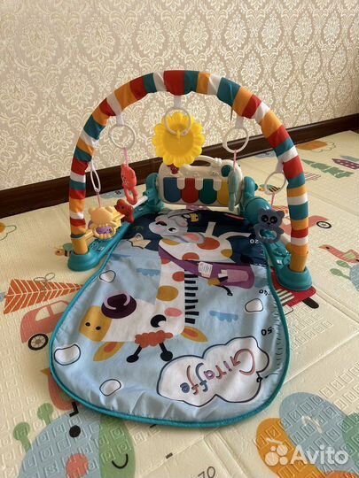 Развивающий коврик