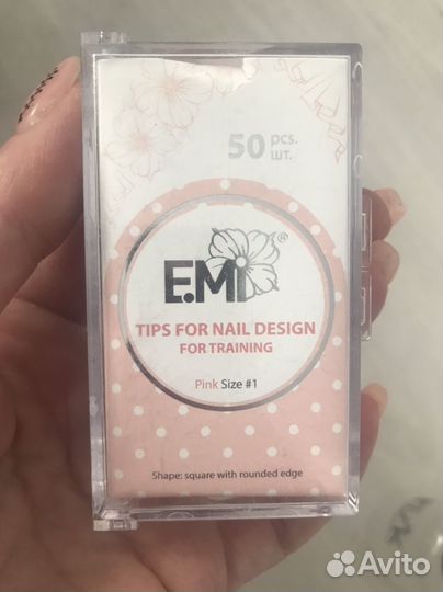Типсы для маникюра