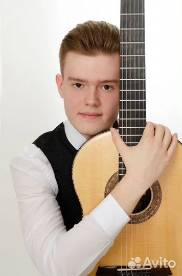 Преподаватель гитары