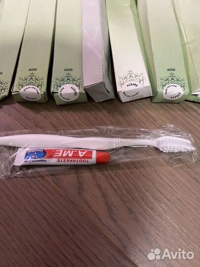 Щетка и паста одноразовые