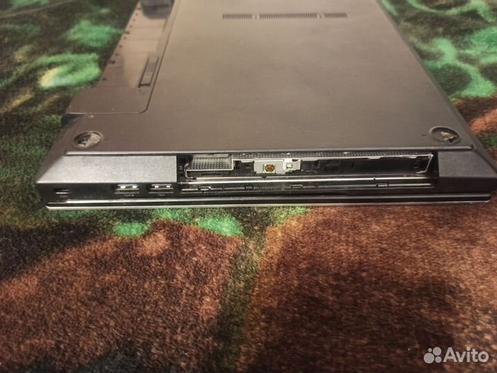 Ноутбук Samsung np300v5a не рабочий