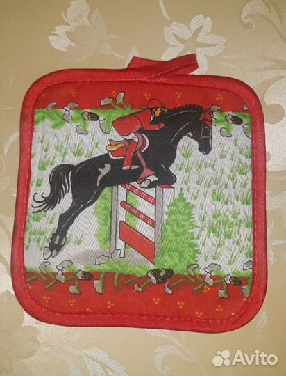 Новый набор: фартук, рукавица, прихватка