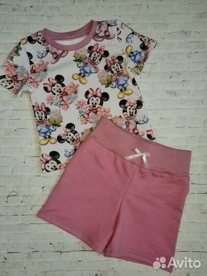 Костюмчики для девочек. Новые