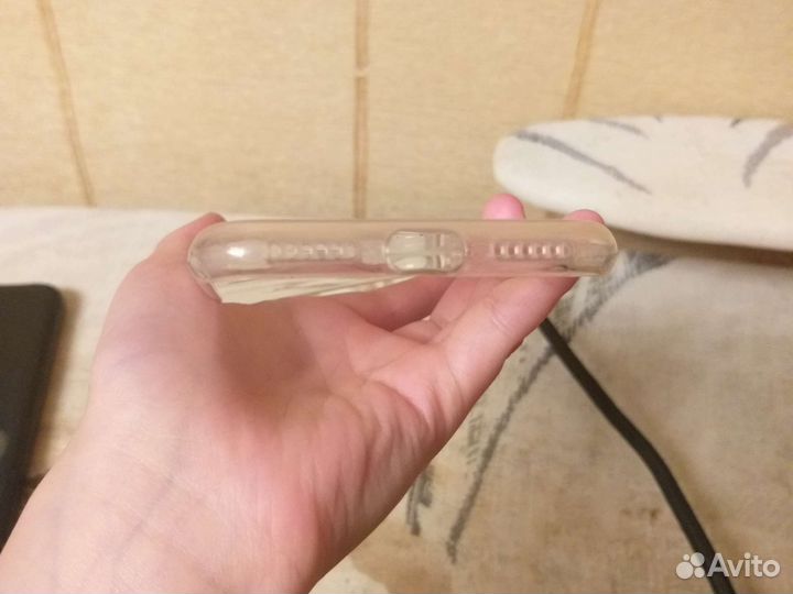 Чехол на iPhone 7