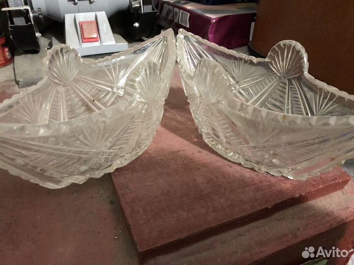 Хрустальная ваза