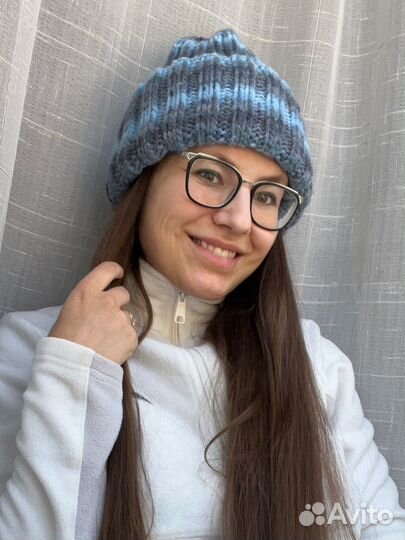 Шапка женская вязаная