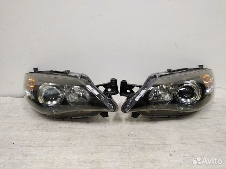 Фары комплект фар на Subaru impreza Gh GE