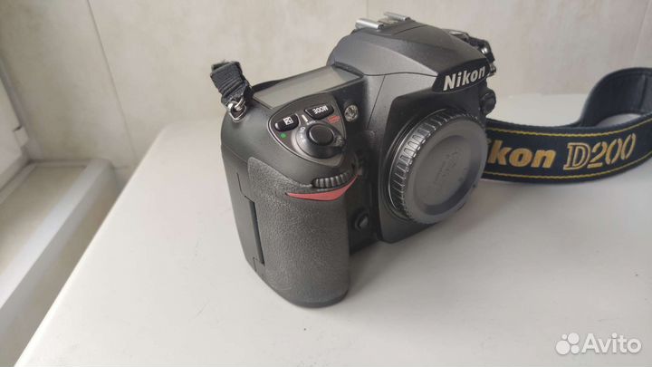 Nikon D200 body (пробег 23 тыс)
