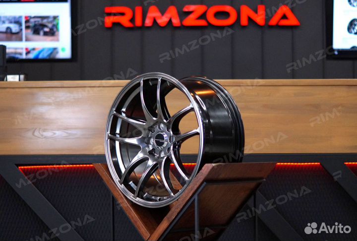 Литые диски R17 на Toyota Camry 50. Арт1313