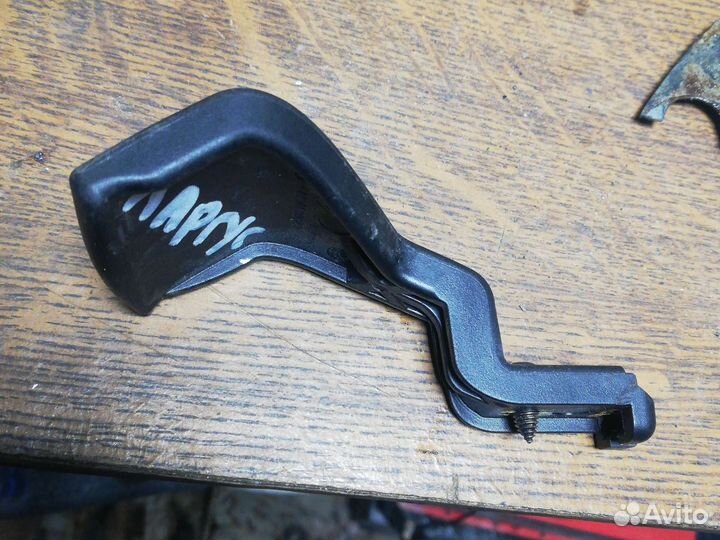 Рычаг рулевой колонки Лада Ларгус