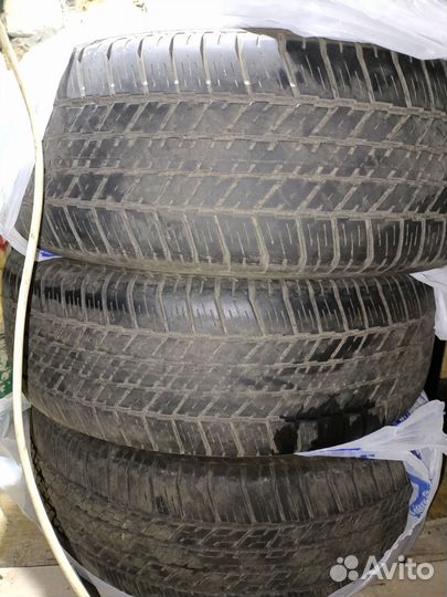 Bridgestone Dueler H/T 684II 265/60 R18