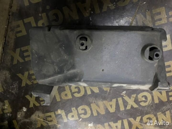 Корпус блока предохранителей Mercedes M-Класс W164