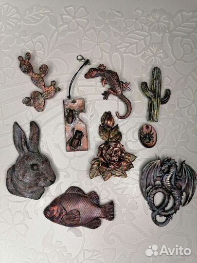 Брелоки, кулоны