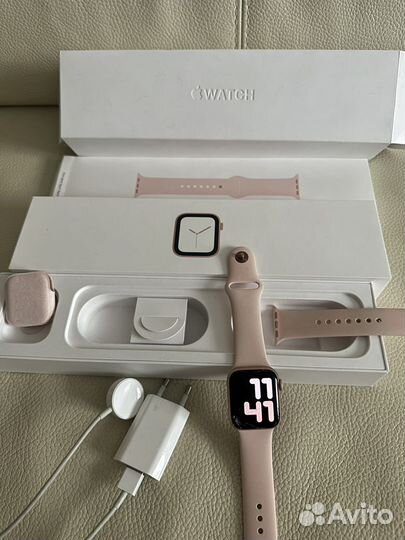 Часы apple watch 4 40 mm gold rose