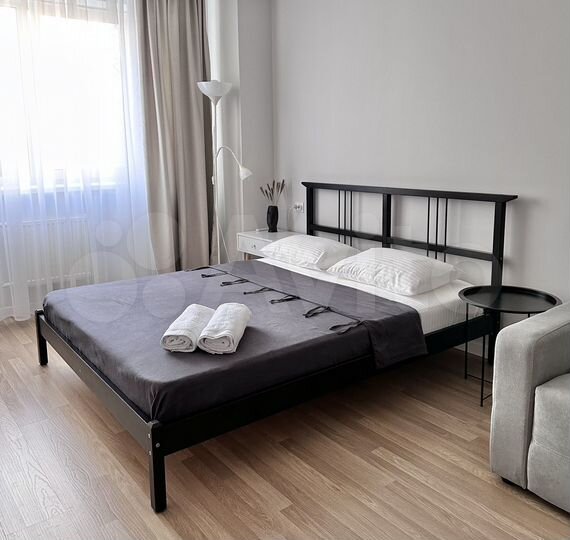 1-к. квартира, 42 м², 8/10 эт.