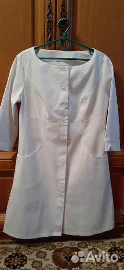 Продам новый медицинский халат