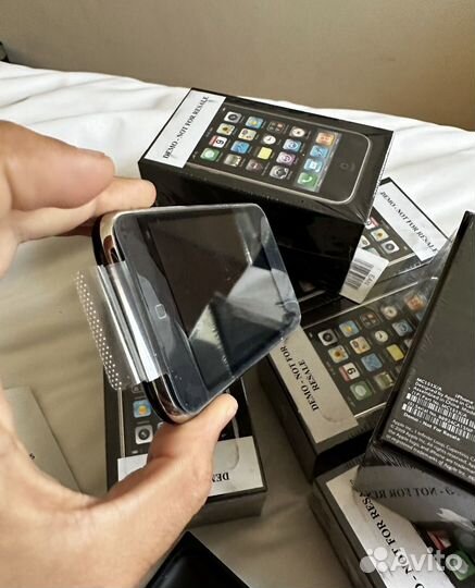 iPhone 3GS, 16 ГБ