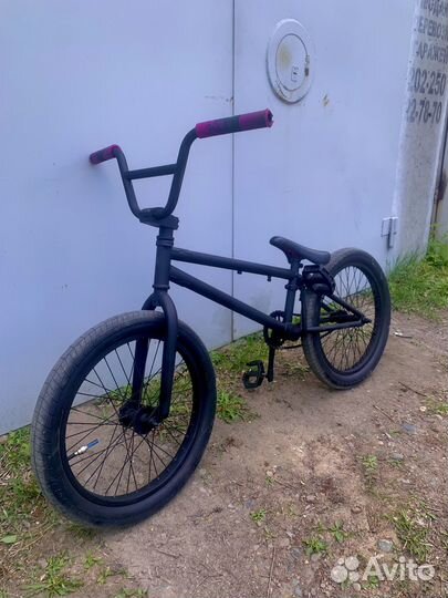 Велосипед BMX Madness