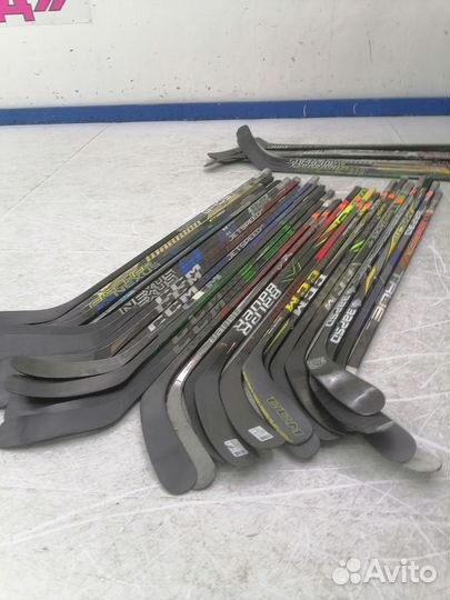 Клюшка хоккейная