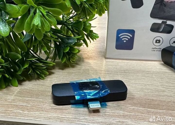 Микрофон петличка iPhone/Android беспроводная