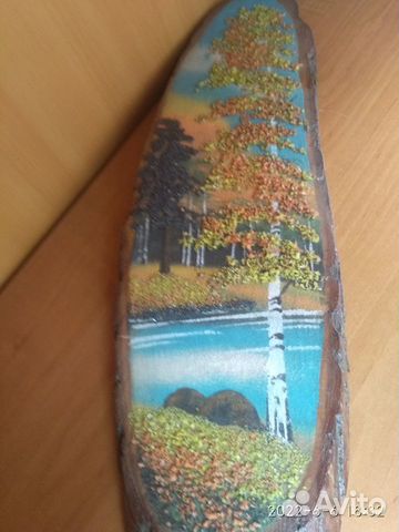 Панно из дерева с янтарной крошкой