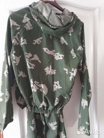 Защитный костюм