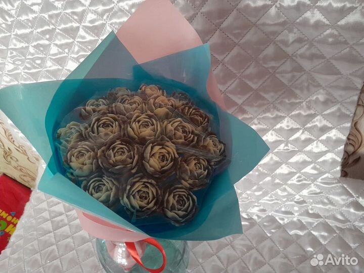 Букет из шоколадных роз