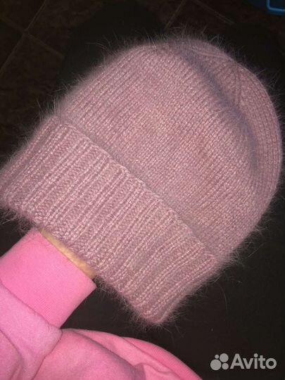 Шапка женская и пуха норки