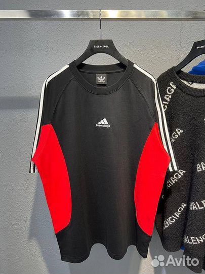 Футболка женская balenciaga x adidas