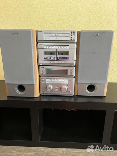 Музыкальный центр sony