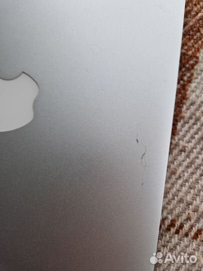 Apple macbook air A1370