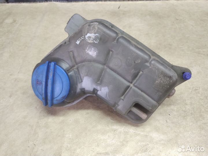 Бачок расширительный Audi A6 C5