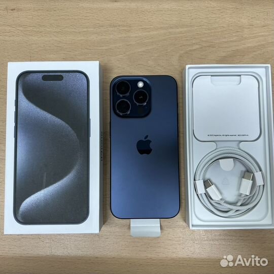 iPhone 15 Pro, 256 ГБ