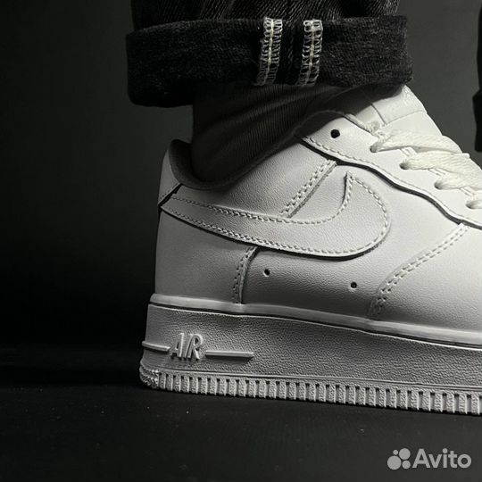 Кроссовки Nike Air Force 1 07