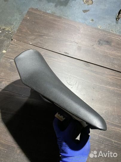 Сиденье водителя для Kawasaki Z750 04-06