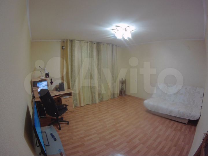 1-к. квартира, 52 м², 2/7 эт.