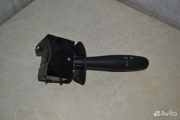 Переключатель дворников Renault Logan