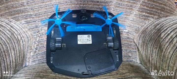 Робот пылесос philips