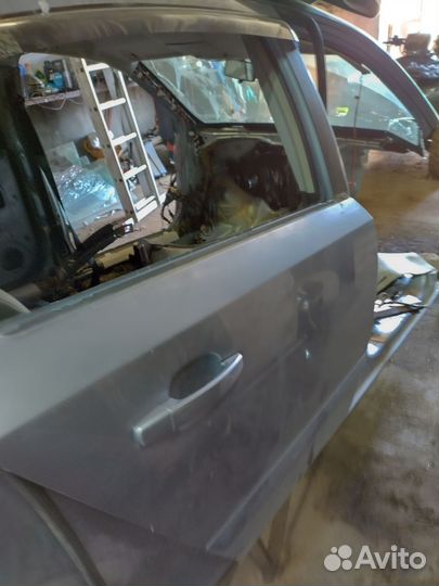 Дверь задняя правая Opel Astra h седан