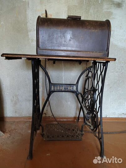 Швейная машина зингер Singer