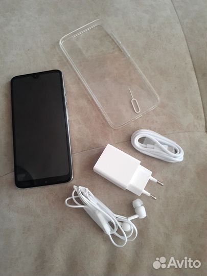 TECNO Pova 5 Pro, 8/256 ГБ