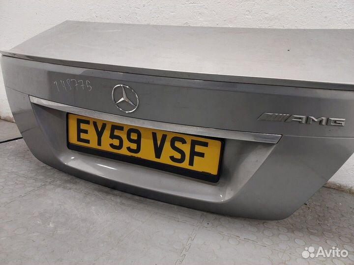Крышка багажника Mercedes C W204