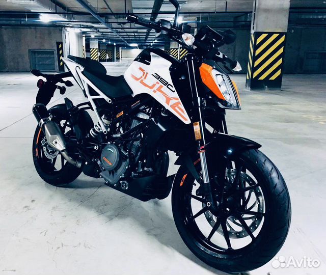 KTM 390 Duke. Пробег - 800 метров