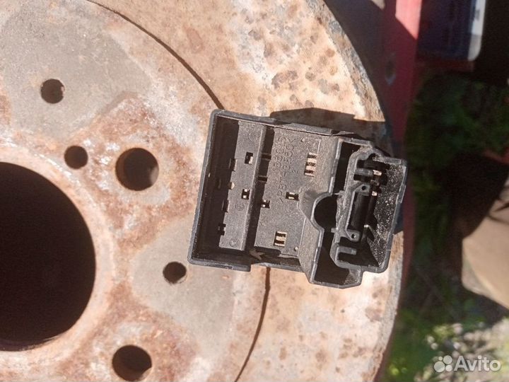 Кнопка регулировки зеркал Lexus RX 300/330/350/400