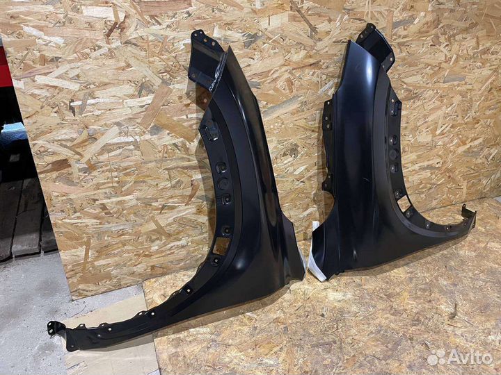 Переднее левое крыло Лексус нх (2014-2021)