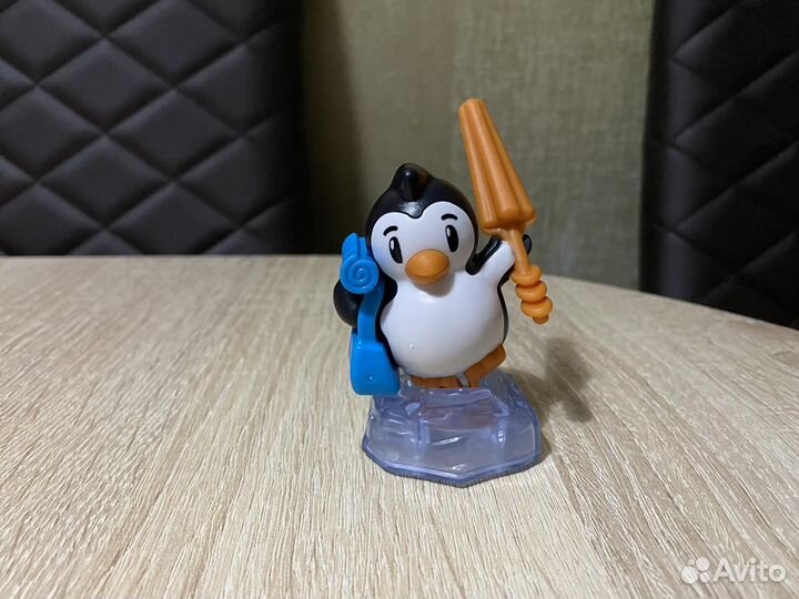 Игрушки из Kinder maxi Новогодние