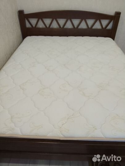 Кровать двухспальная с матрасом бу 160 200
