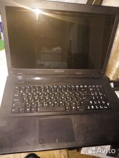 Asus
