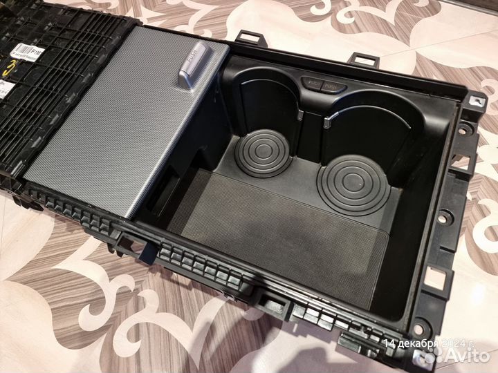 Консоль центральная Hyundai Palisade 2018